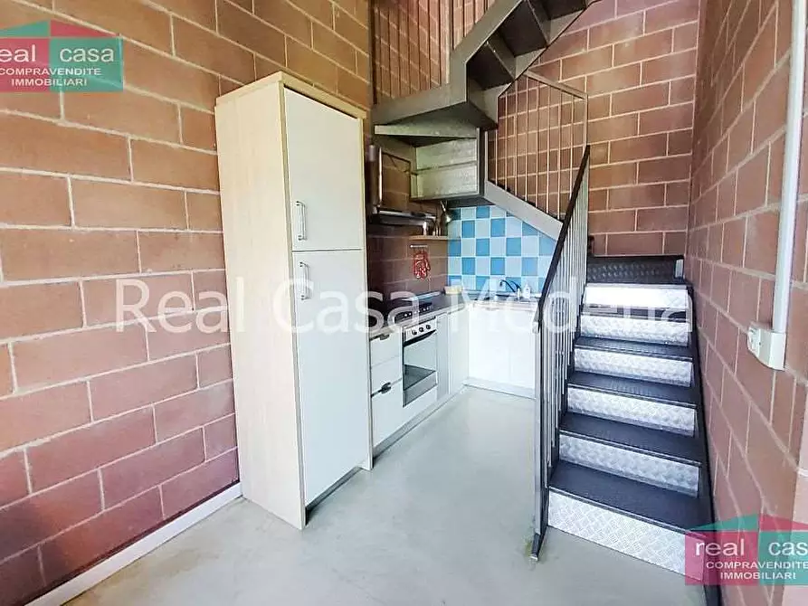 Immagine 3 di Laboratorio in affitto  in Via degli imprenditori 88 a Modena