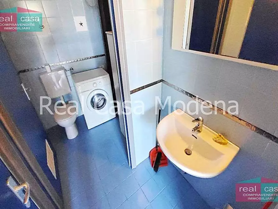 Immagine 5 di Laboratorio in affitto  in Via degli imprenditori 88 a Modena