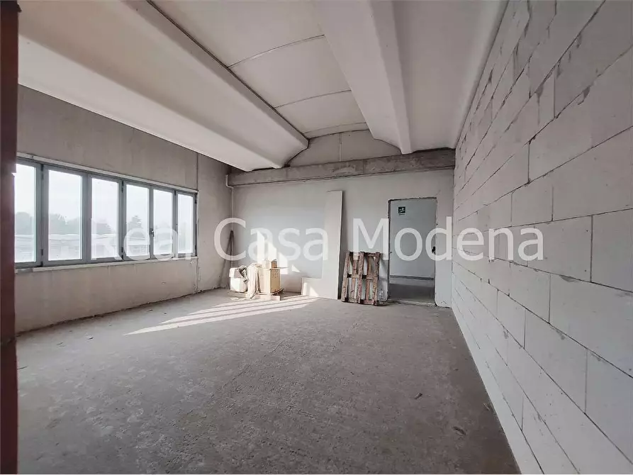Immagine 27 di Capannone industriale in vendita  in Via Montanara a Castelnuovo Rangone