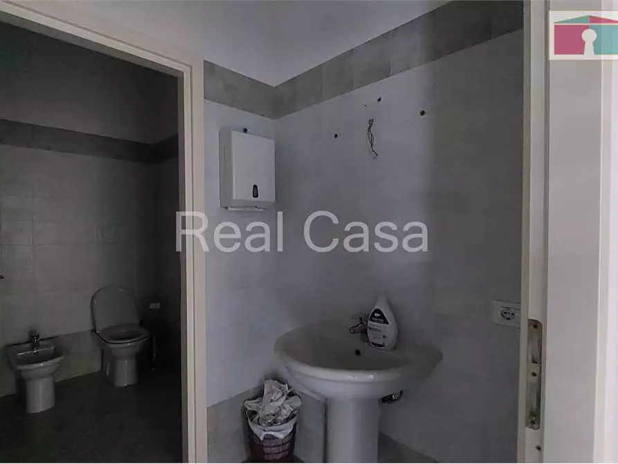 Immagine 29 di Laboratorio in affitto  in Via Gerosa 32 a Modena