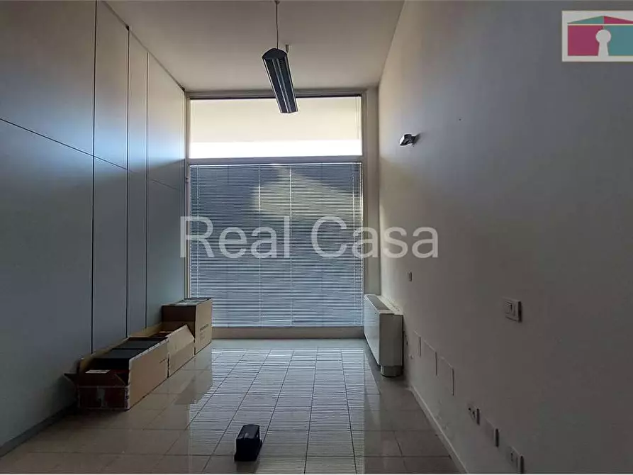 Immagine 17 di Laboratorio in affitto  in Via Gerosa 32 a Modena