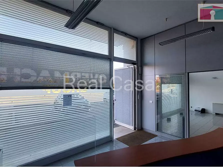 Immagine 2 di Ufficio in affitto  in Via Gerosa 32 a Modena