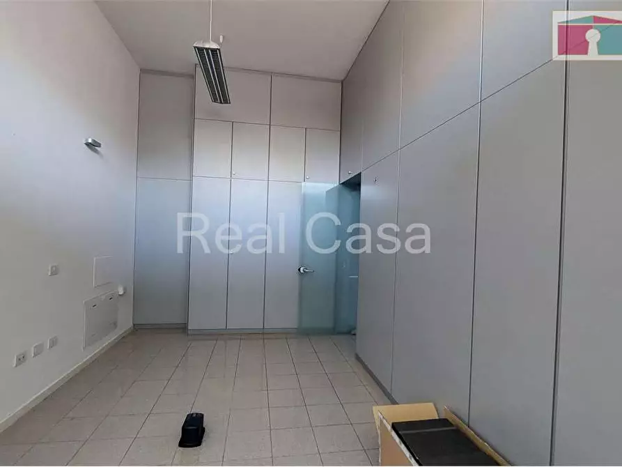 Immagine 17 di Ufficio in affitto  in Via Gerosa 32 a Modena