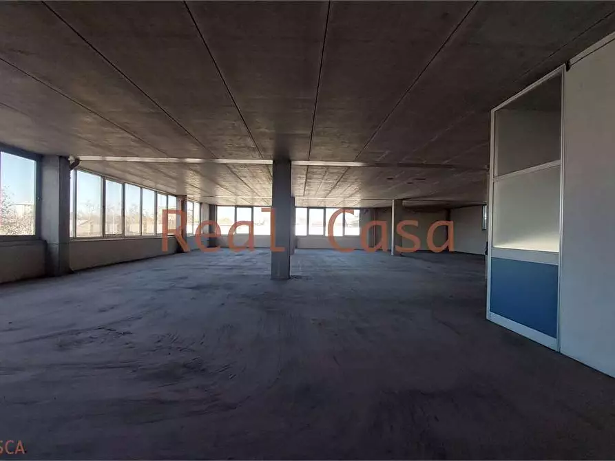 Immagine 16 di Laboratorio in vendita  in Viale Caduti Sul Lavoro a Modena