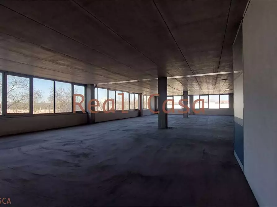 Immagine 17 di Laboratorio in vendita  in Viale Caduti Sul Lavoro a Modena