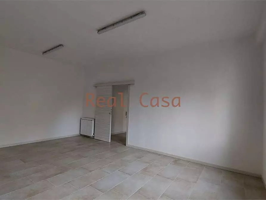 Immagine 25 di Laboratorio in affitto  in Via dei Tornitori a Modena