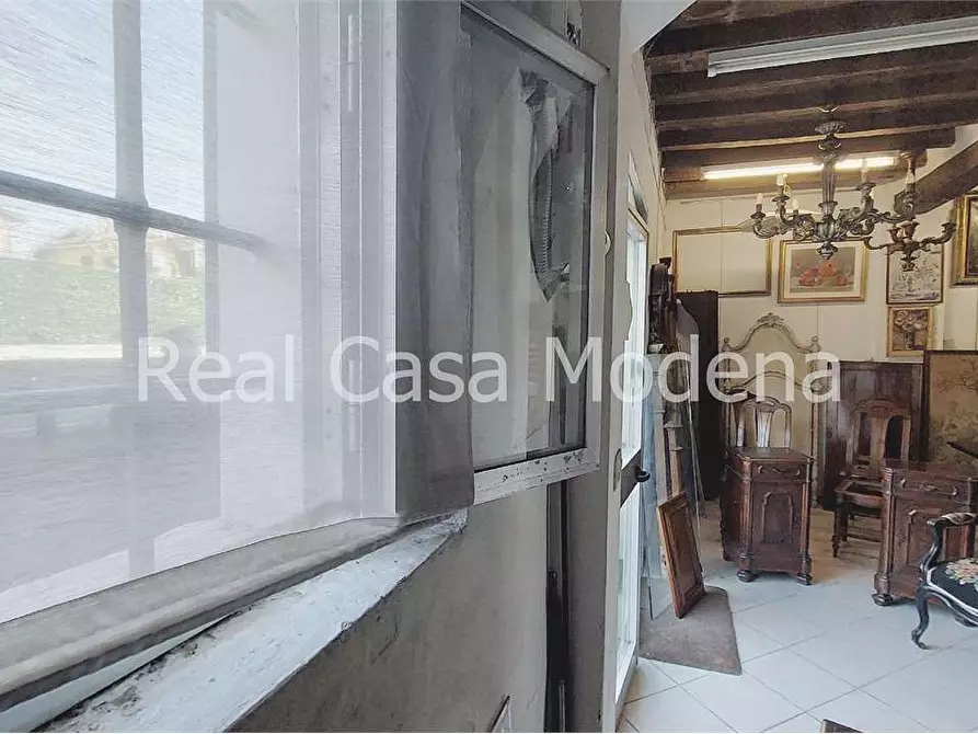 Immagine 6 di Ufficio in vendita  in Via Giardini 1023 a Modena