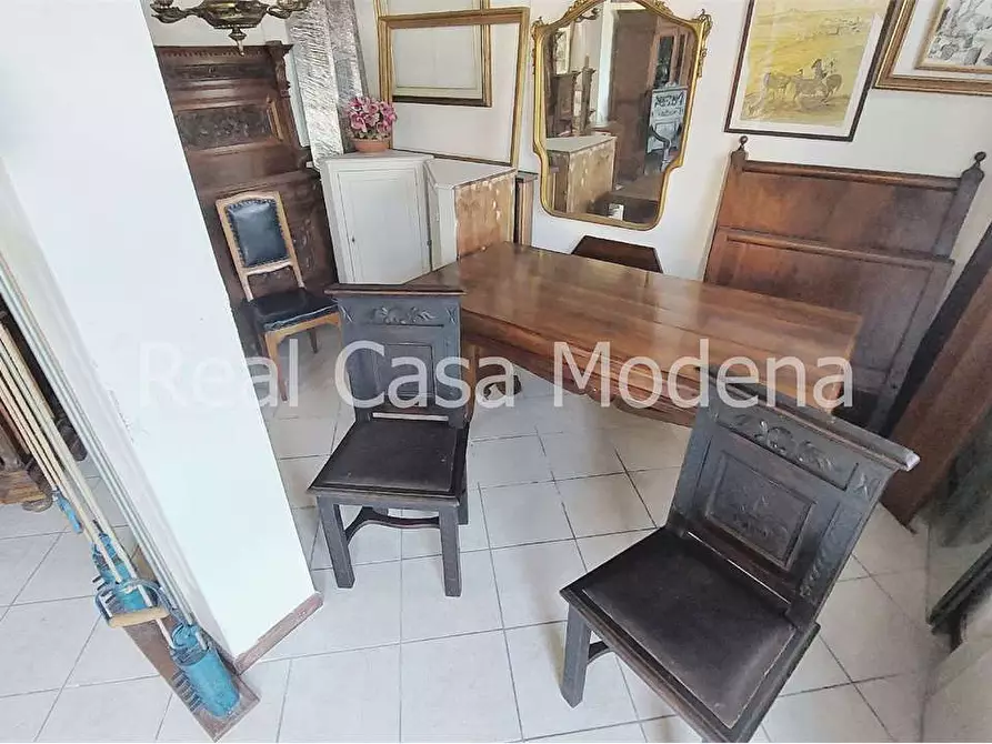 Immagine 8 di Ufficio in vendita  in Via Giardini 1023 a Modena