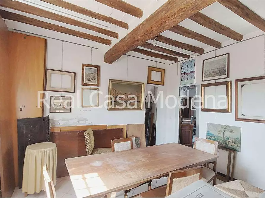 Immagine 14 di Ufficio in vendita  in Via Giardini 1023 a Modena