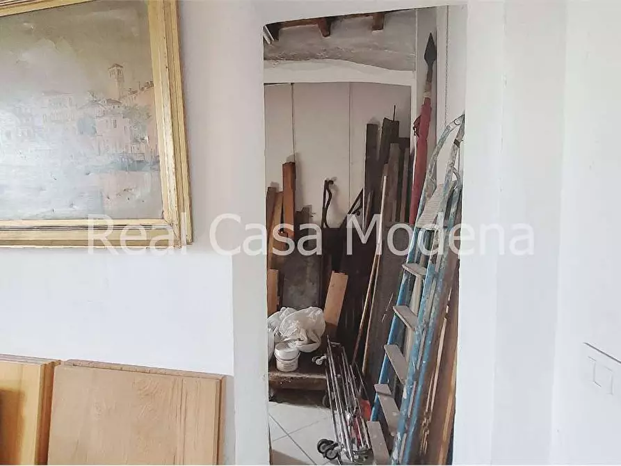 Immagine 16 di Ufficio in vendita  in Via Giardini 1023 a Modena