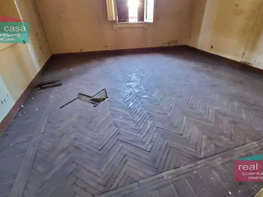 Immagine 17 di Casa indipendente in vendita  a Modena