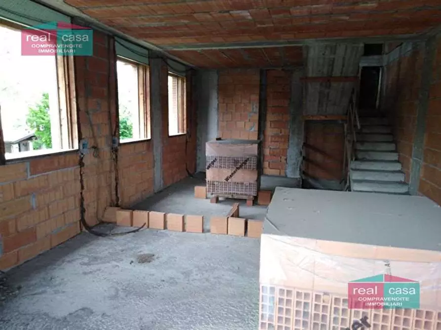 Immagine 14 di Casa bifamiliare in vendita  in Viale Corassori  a Modena