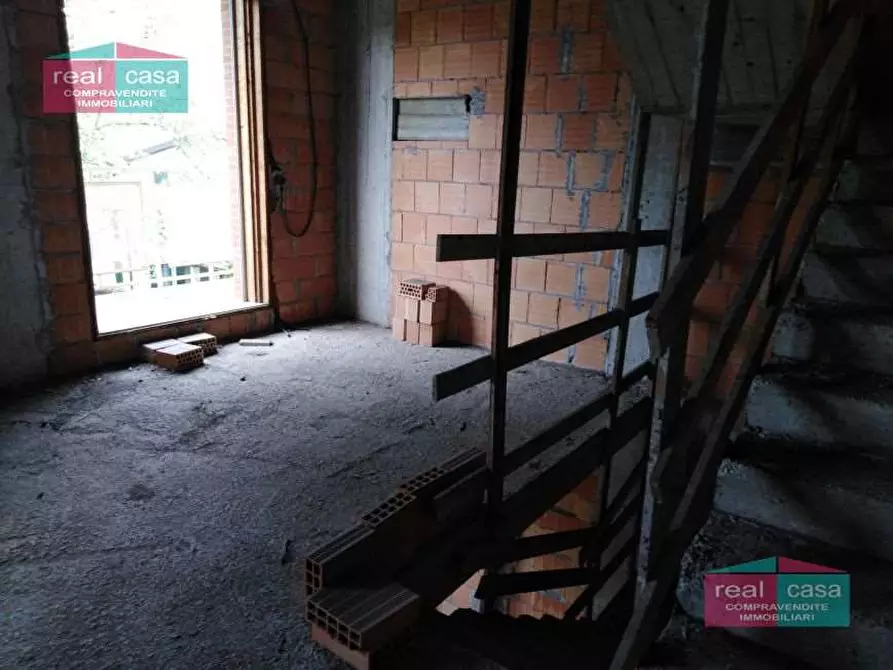 Immagine 16 di Casa bifamiliare in vendita  in Viale Corassori  a Modena