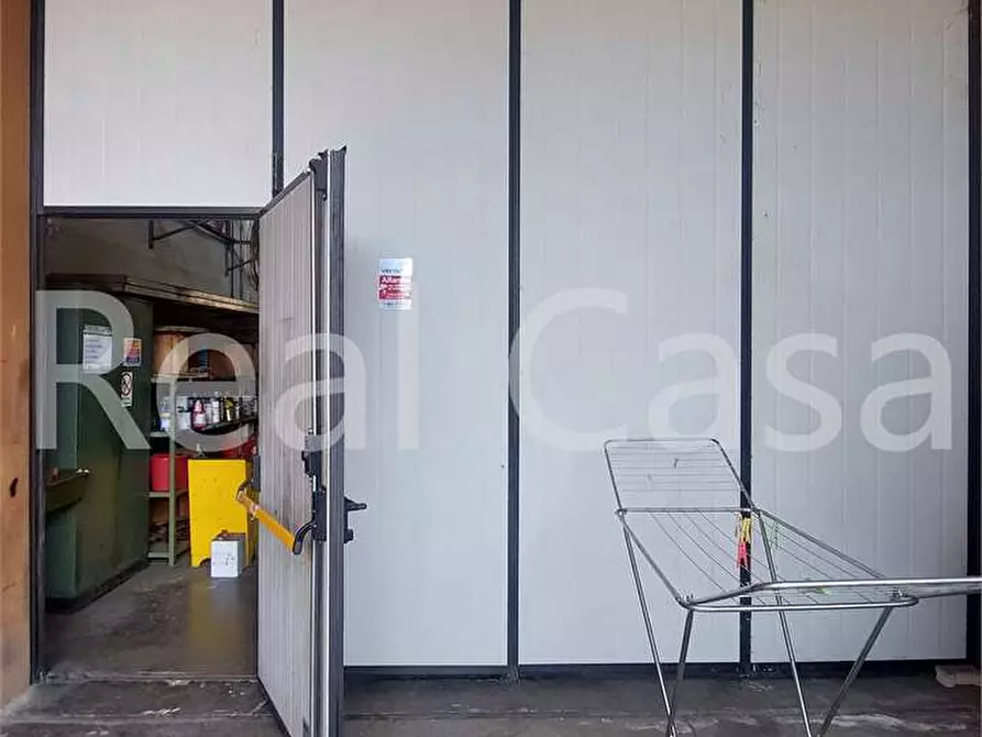 Immagine 27 di Capannone industriale in vendita  in Via Belgio a Modena