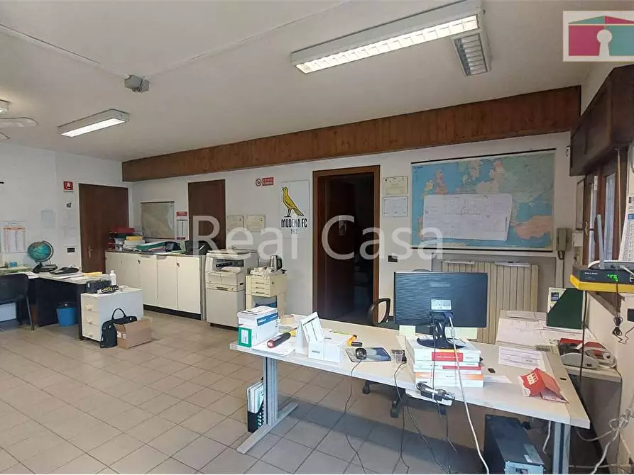 Immagine 11 di Capannone industriale in vendita  a Modena