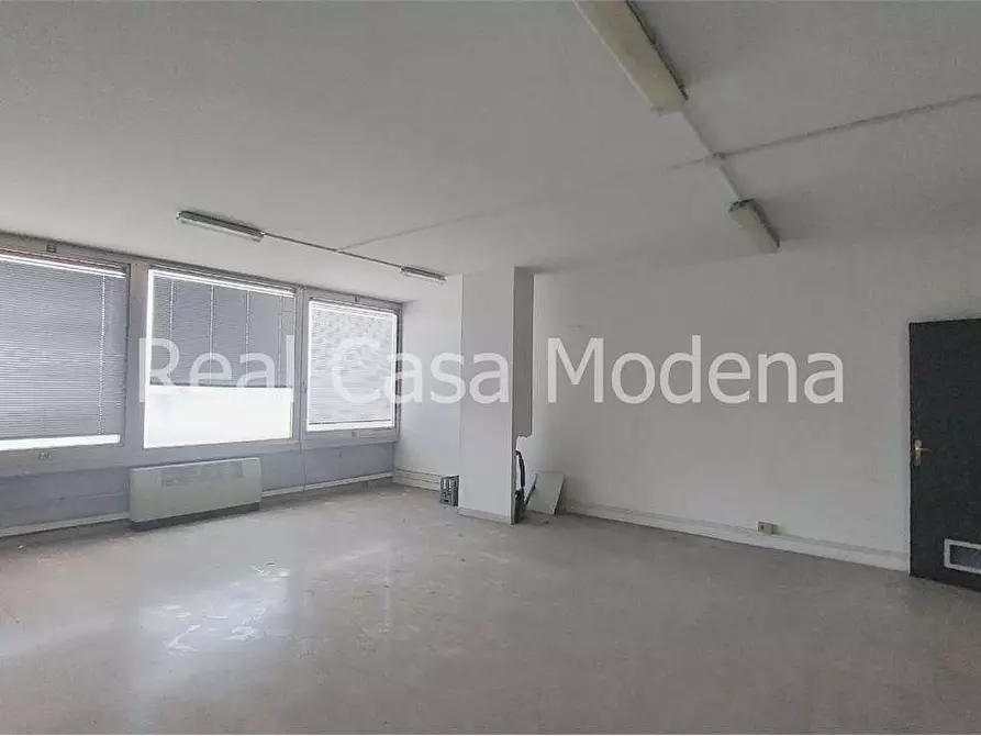 Immagine 9 di Ufficio in vendita  in Via Cagliostro a Modena