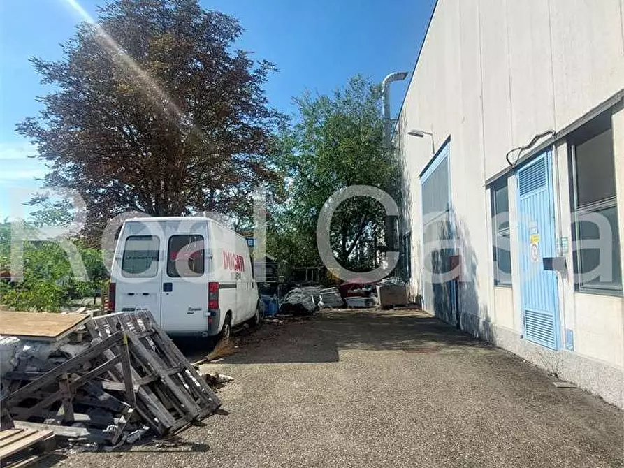 Immagine 13 di Capannone industriale in affitto  in Strada Canaletto Sud a Modena