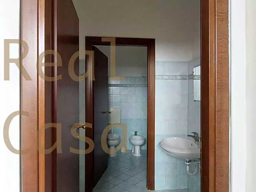 Immagine 19 di Ufficio in affitto  in Viale IV Novembre  a Modena