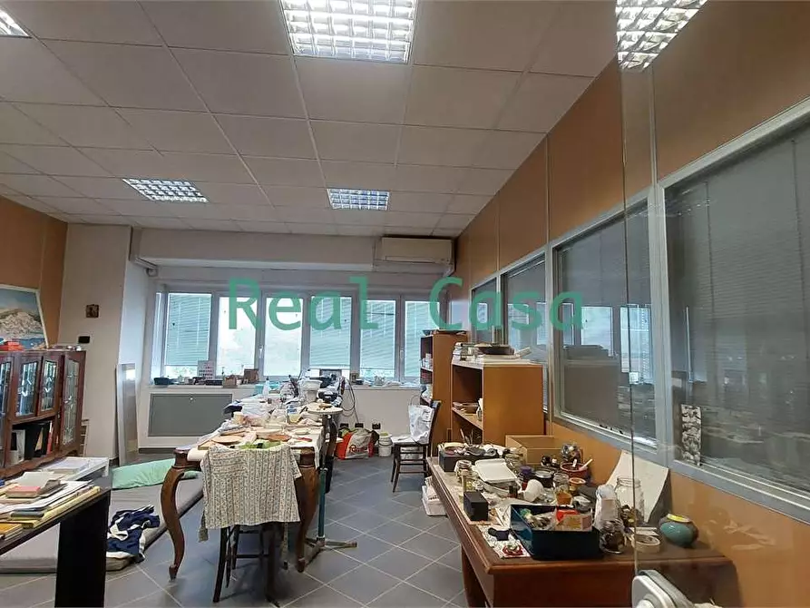 Immagine 3 di Ufficio in affitto  a Maranello