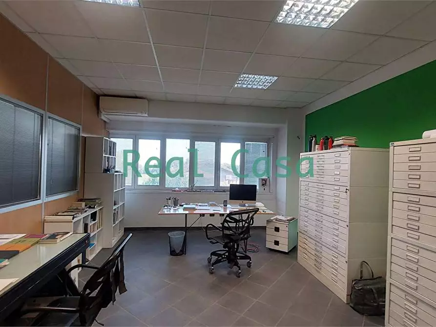 Immagine 6 di Ufficio in affitto  a Maranello