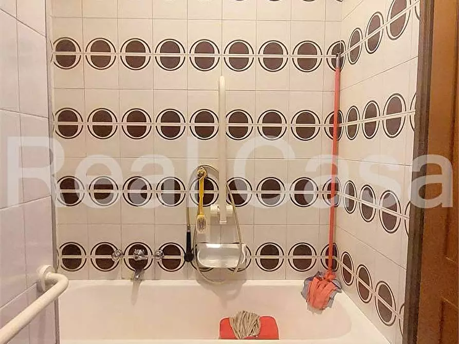 Immagine 38 di Appartamento in vendita  in Via Avanzini  a Modena