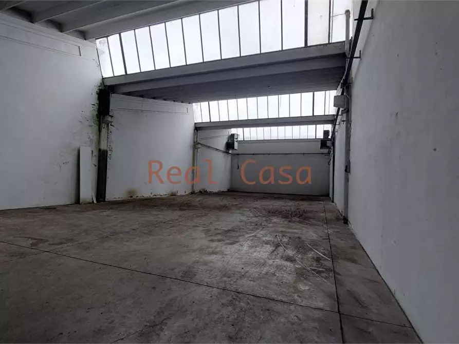 Immagine 6 di Capannone industriale in vendita  in Via Porpora a Modena