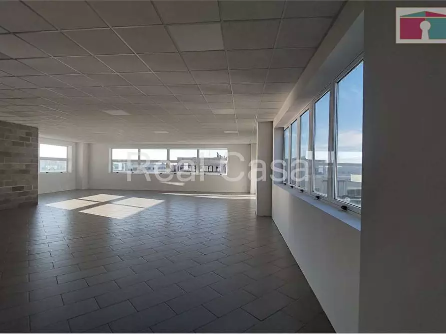 Immagine 20 di Laboratorio in affitto  in Via Martin Luther King  a Modena