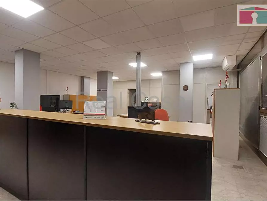 Immagine 1 di Ufficio in affitto  in Via Pietro Giardini  470 a Modena