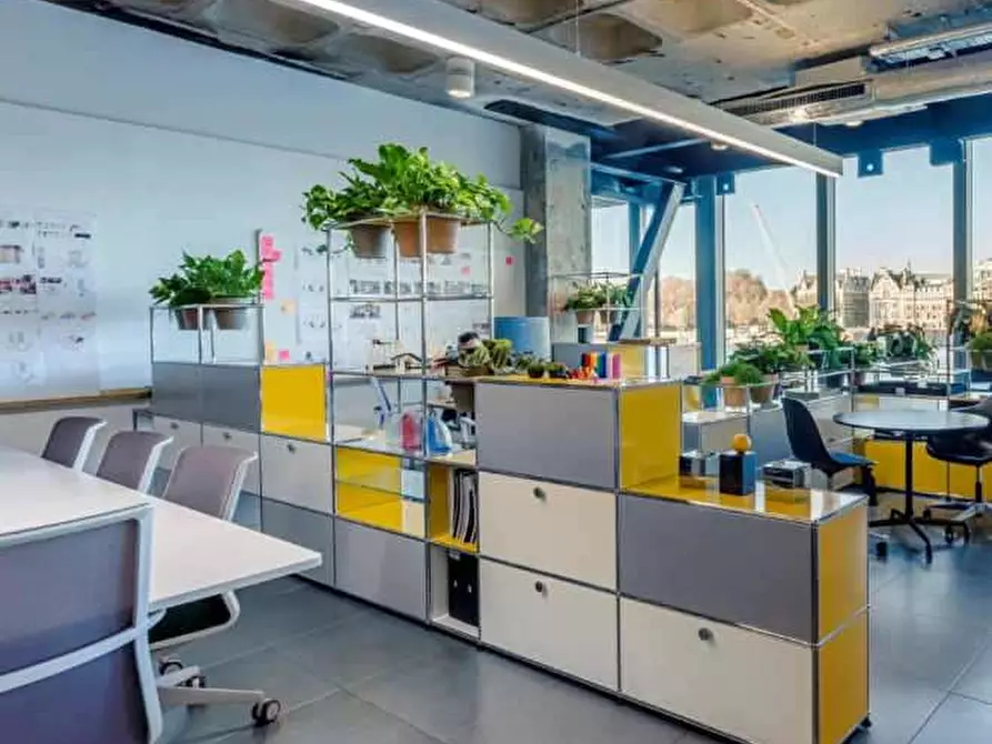 Immagine 1 di Ufficio in affitto  a Modena