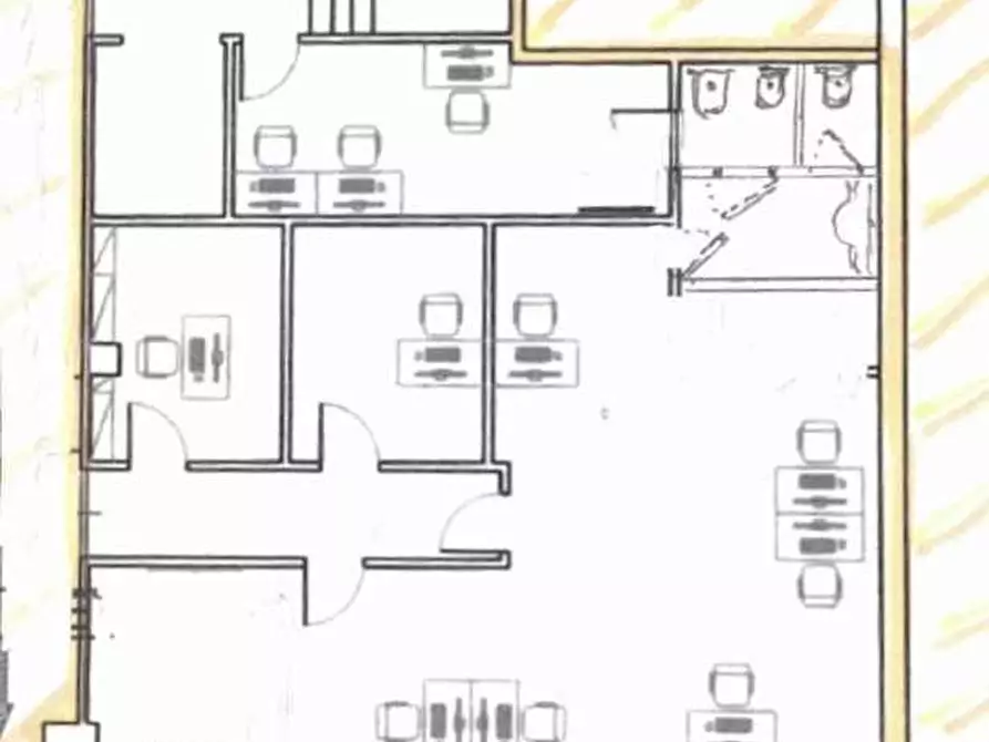 Immagine 2 di Ufficio in affitto  a Modena