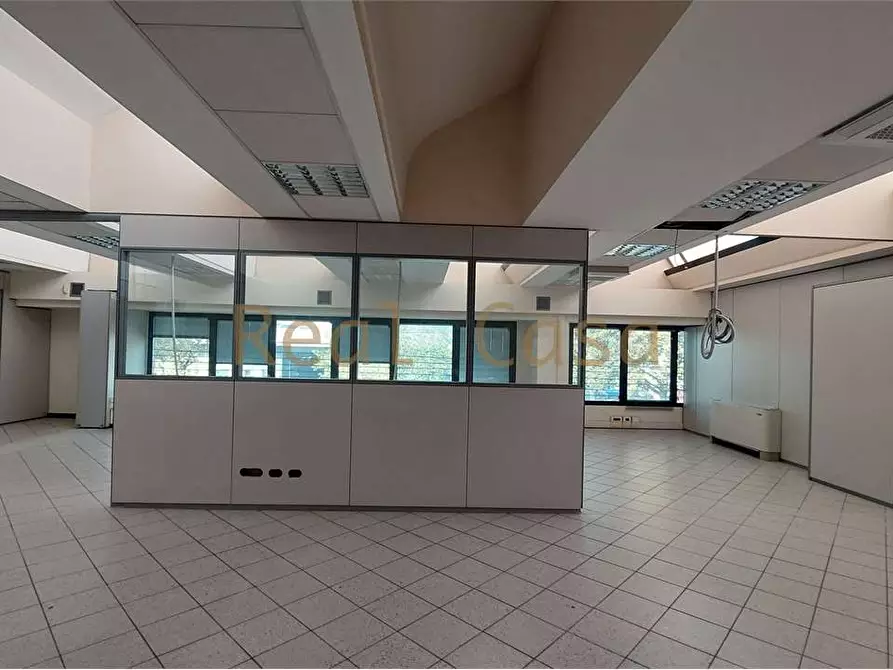 Immagine 17 di Ufficio in affitto  in Via Malavolti  a Modena