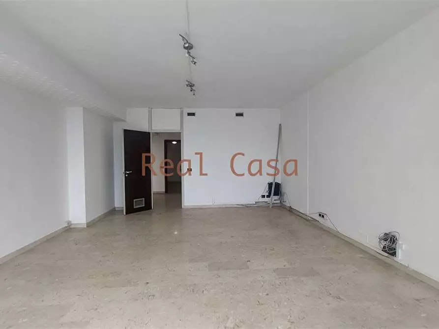 Immagine 11 di Ufficio in vendita  in Via Cagliostro a Modena