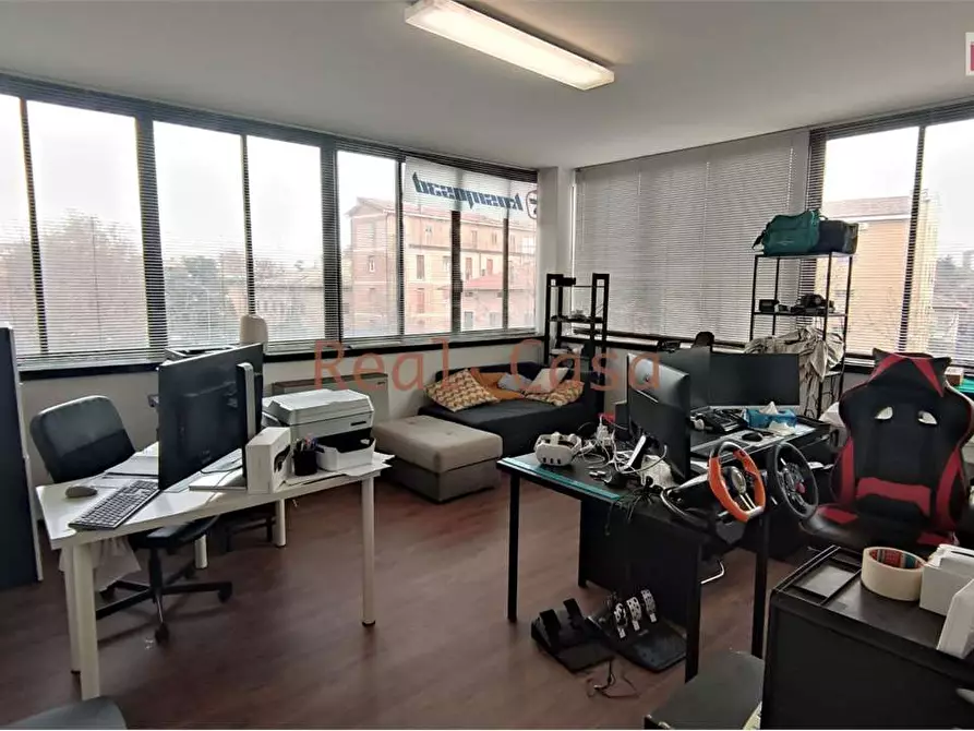 Immagine 15 di Ufficio in affitto  in Via Rainusso  a Modena