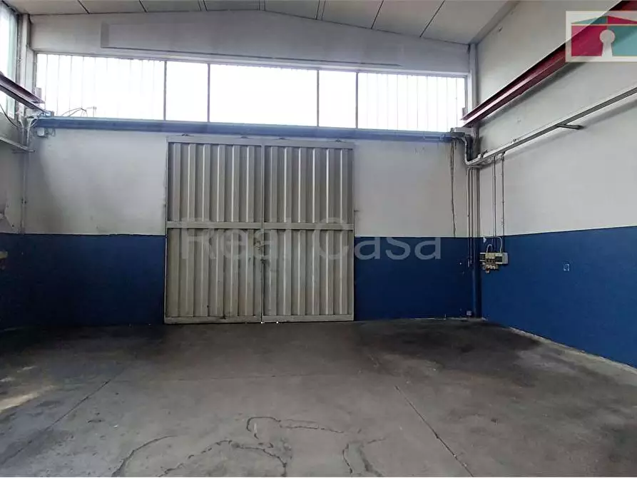 Immagine 18 di Capannone industriale in affitto  in Via dell'Artigianato  a Modena