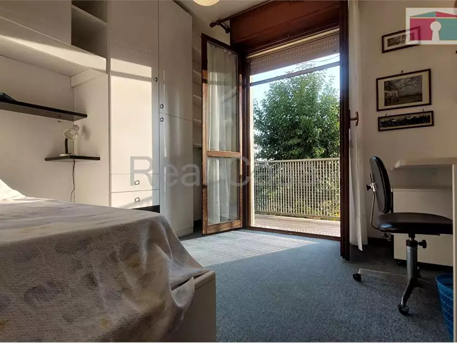 Immagine 3 di Villa in affitto  in Via Galli a Modena