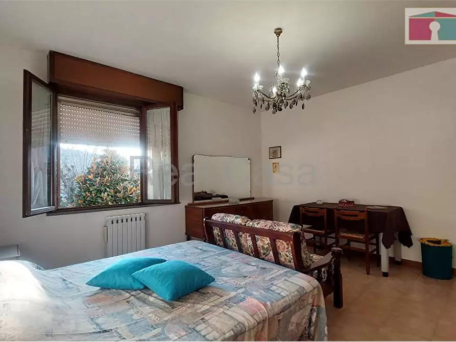 Immagine 12 di Villa in affitto  in Via Galli a Modena