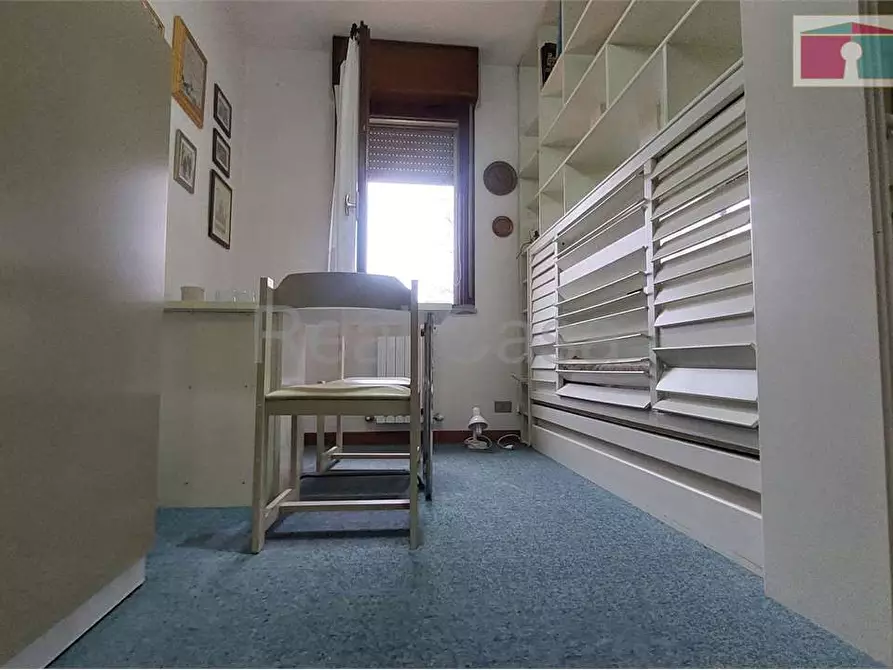 Immagine 15 di Villa in affitto  in Via Galli a Modena