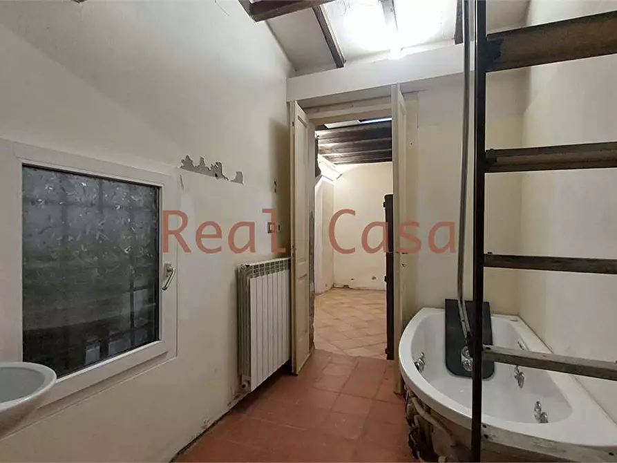 Immagine 19 di Laboratorio in affitto  a Modena