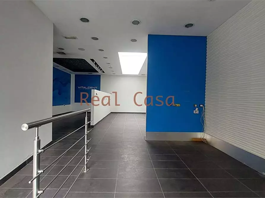 Immagine 1 di Laboratorio in affitto  a Modena