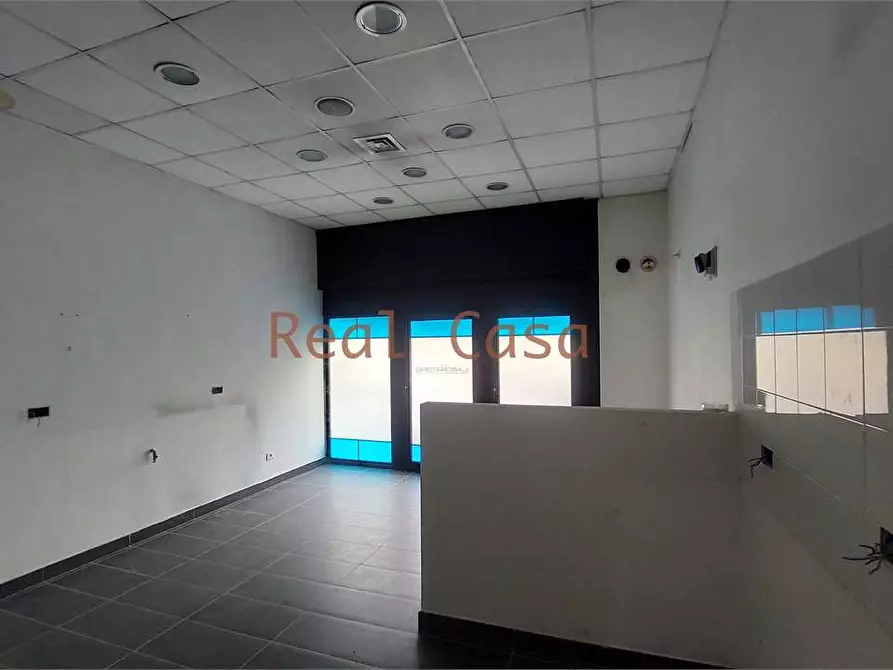 Immagine 23 di Laboratorio in affitto  a Modena