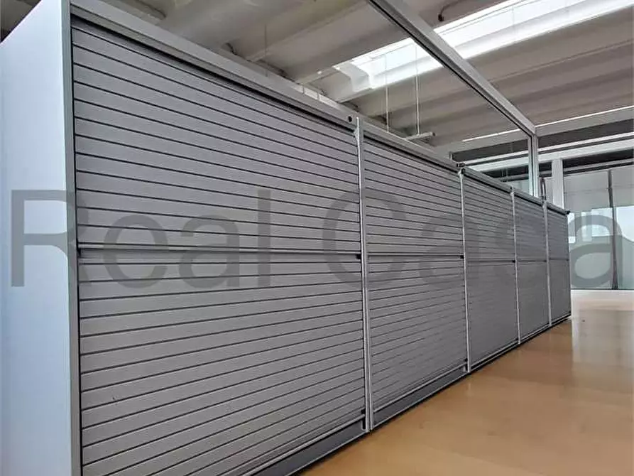 Immagine 12 di Ufficio in affitto  in Via Bottego a Modena