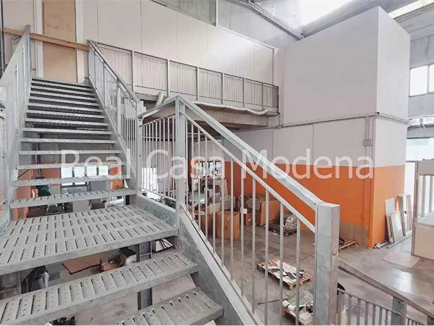 Immagine 8 di Capannone industriale in vendita  in Strada Sant'Anna  a Modena