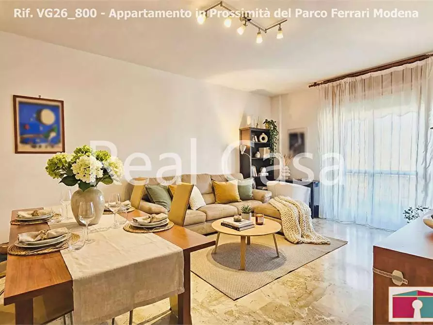 Immagine 1 di Quadrilocale in vendita  in Viale Corassori a Modena