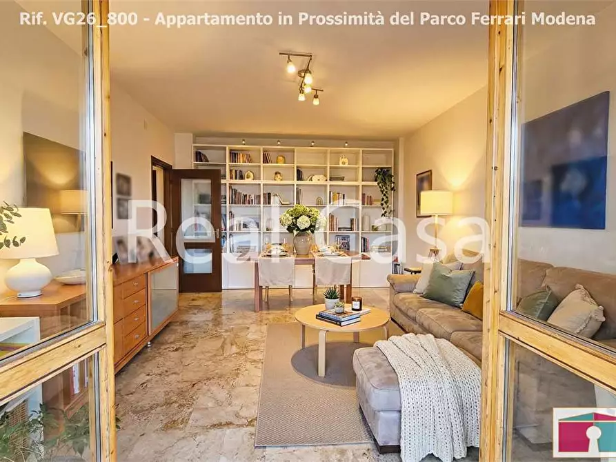 Immagine 6 di Quadrilocale in vendita  in Viale Corassori a Modena