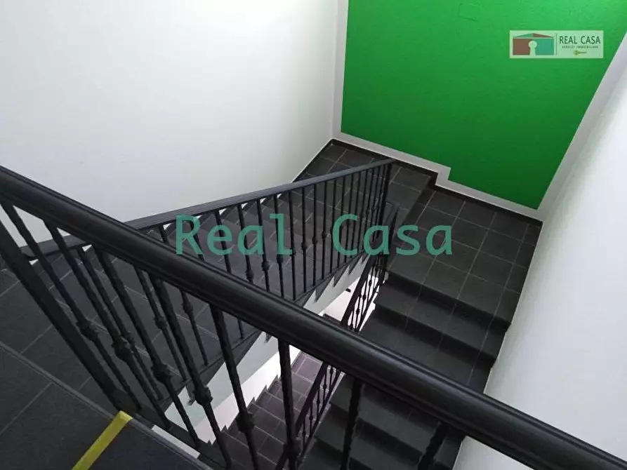 Immagine 13 di Ufficio in affitto  a Maranello