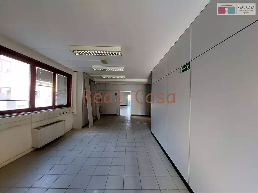 Immagine 14 di Ufficio in affitto  in Via Emilia Est a Modena