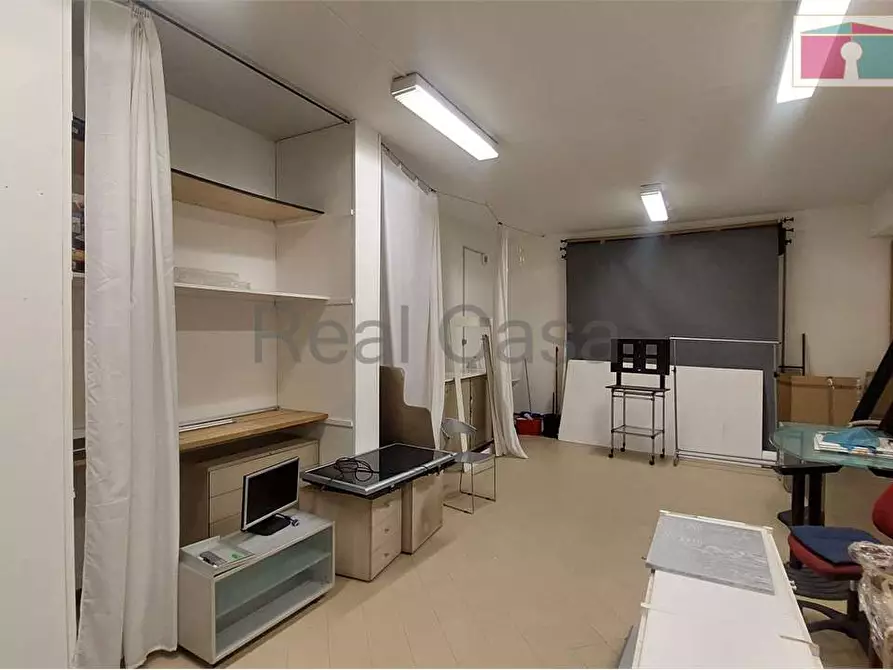 Immagine 2 di Ufficio in affitto  in Via Dei Traeri  a Modena
