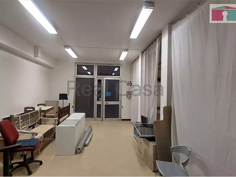 Immagine 1 di Ufficio in affitto  in Via Dei Traeri  a Modena