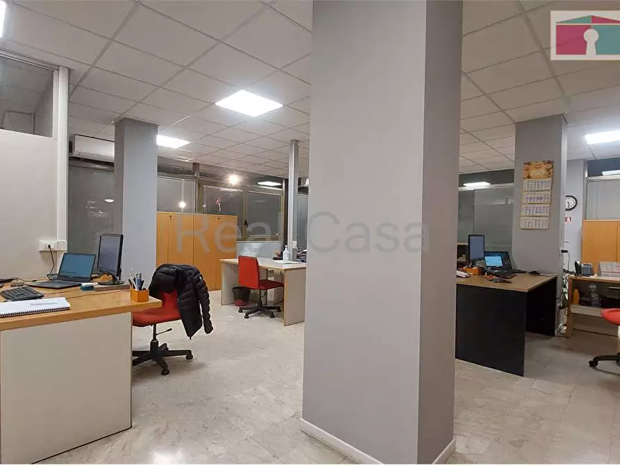 Immagine 7 di Ufficio in vendita  in Via Pietro Giardini  470 a Modena