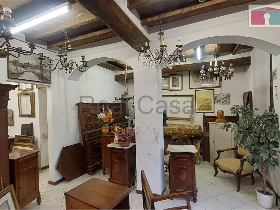 Immagine 2 di Ufficio in vendita  in Via Giardini 1025 a Modena